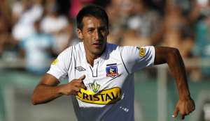 Jornal chileno coloca Vilches, zagueiro do Colo-Colo, no Atlético-PR