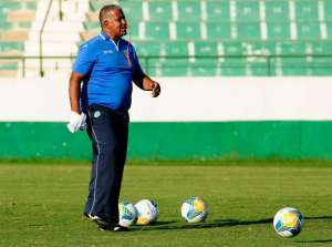 Série C: Ciente das dificuldades, Ademir Fonseca aguarda reforços no Guarani