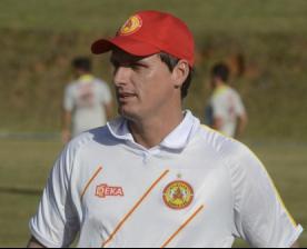 Técnico da nova geração, José Luiz Drey busca seu espaço no futebol