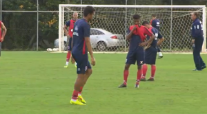 Série B: Rodrigo discute com goleiro e auxiliar técnico e é expulso de treino no Paraná