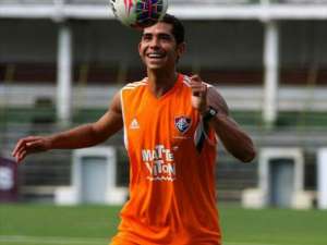 Renato e Wagner devem ser titulares do Fluminense no clássico contra o Flamengo