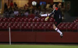 São Paulo tenta prorrogar contrato de Rogério Ceni até o fim da temporada
