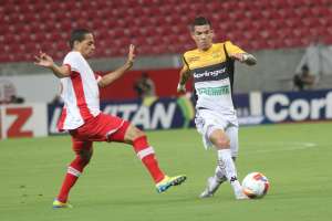 Série B: Com Julio Cesar no gol, Náutico está pronto para enfrentar o Sampaio