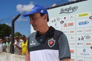 Série C: Botafogo-PB repete escalação pela primeira vitória no campeonato