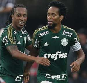 Palmeiras cresce com vitória no clássico e Corinthians está em queda livre