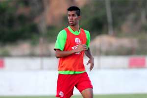 Podendo perder Alecgol para o Palmeiras, Flamengo sonda Douglas, do Náutico