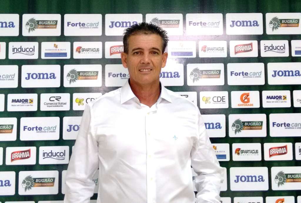 Paulo Roberto Santos chega com o sonho de levar o Guarani de volta para a Série B do Campeonato Brasileiro