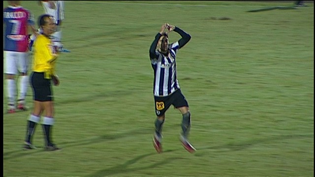 Pimpão marca contra o ex-time e dá vitória ao Botafogo