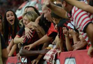 Com retrospecto caseiro negativo e tabu, Atlético-PR recebe o Figueirense na Arena da Baixada