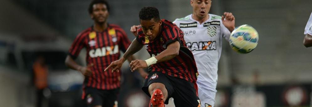 Atlético-PR derrota o Figueirense na Arena da Baixada