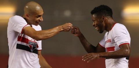 São Paulo mostrou disposição e aproveitou as falhas do peixe para vencer San-São