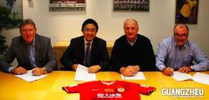 Felipão é anunciado como técnico do Guangzhou Evergrande, da China