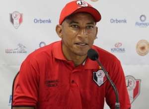 Hemerson Maria é demitido do Joinville