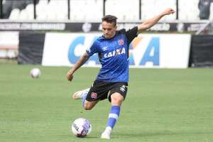 Marquinhos do Sul rescinde com Vasco e acerta com Macaé para Série B