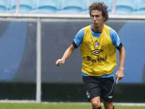 Lesionado, Galhardo desfalca o Grêmio diante do São Paulo