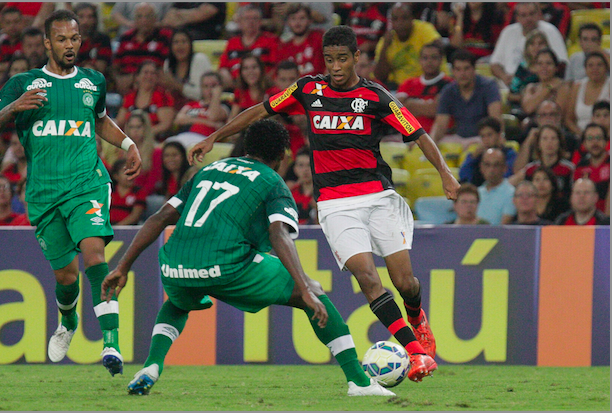 O meia Gabriel do Flamengo (foto) foi o autor do único gol da partida.