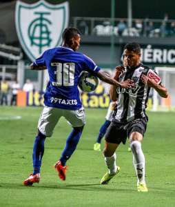 Levir Culpi reconhece superioridade do Cruzeiro: 'Não foi o nosso dia'