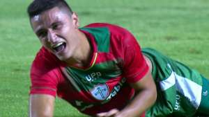 Ponte Preta fica a detalhes de contratar Renan, volante revelação da Portuguesa