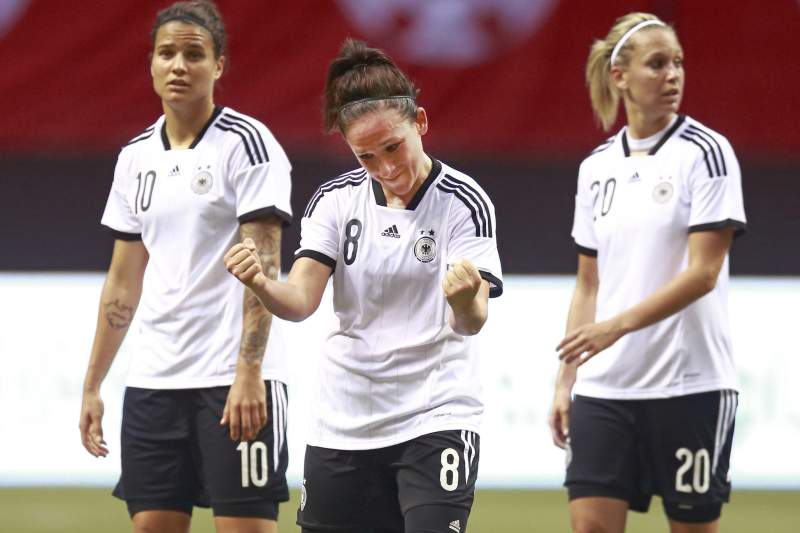 Alemanha passa por cima da Costa do Marfim