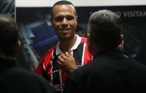 Presidente garante Luis Fabiano no São Paulo até dezembro deste ano