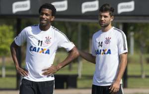 Gil, do Corinthians, está perto de transferência para o Wolfsburg