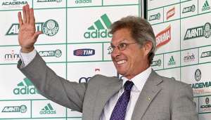 Reunião deve sacramentar demissão de Oswaldo de Oliveira no Palmeiras