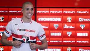 Dória espera que possível venda de Rodrigo Caio ajude a pagar salários do São Paulo