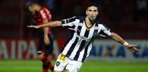 Série B: Com oferta do exterior, Rodrigo Pimpão vibra com bom momento e fala em seguir no Botafogo