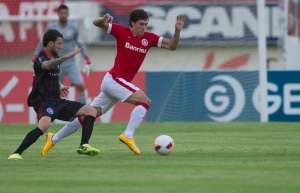 Manchester United manda olheiro para observar Rodrigo Dourado, destaque do Inter
