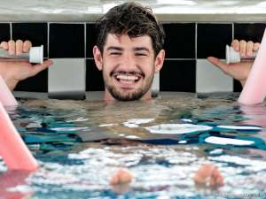 Sem receber de São Paulo e Corinthians, Pato tenta rescisão na Justiça