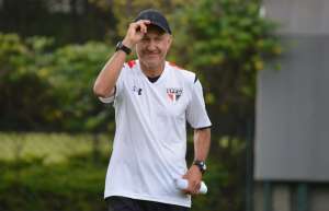 Osorio descarta Ganso de jogo, mas confirma presença de Pato no São Paulo
