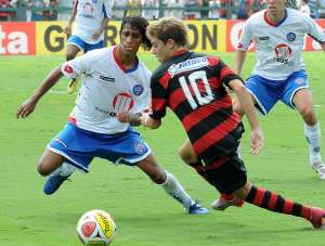 Flamengo acerta empréstimo de Adryan para Nantes-FRA