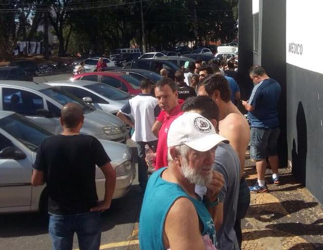 Houve filas para aquisição do sócio-torcedor da Ponte Preta - Reprodução Facebook