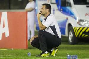 Doriva lamenta nova derrota e descarta pedir demissão no Vasco