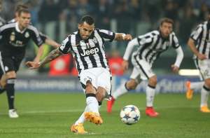 Tevez deve voltar ao Boca Juniors, diz presidente do Atlético de Madrid