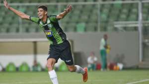 Série B: Givanildo Oliveira indica que Rubens será o substituto de Cristiano no América-MG