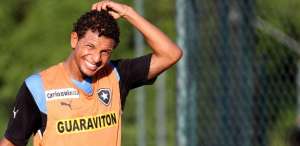 Série B: Em boa fase na temporada, William Arão quer renovar contrato com o Botafogo