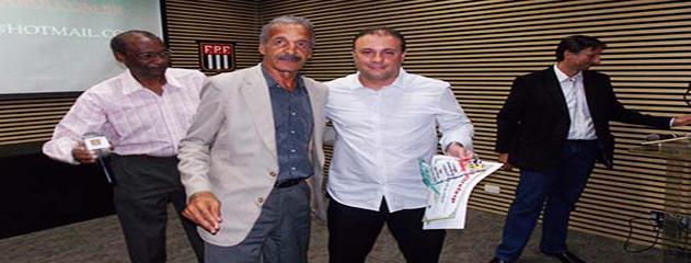 José Nogueira satisfeito pela presença de 90 alunos e um terço de ex-jogadores, que se qualificaram para nova carreira