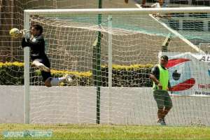 Jovem, Victor Diniz busca nova oportunidade no mercado da bola