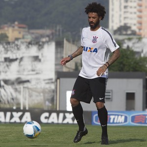 Cristian sofre lesão muscular e desfalca Corinthians em pelo menos seis jogos