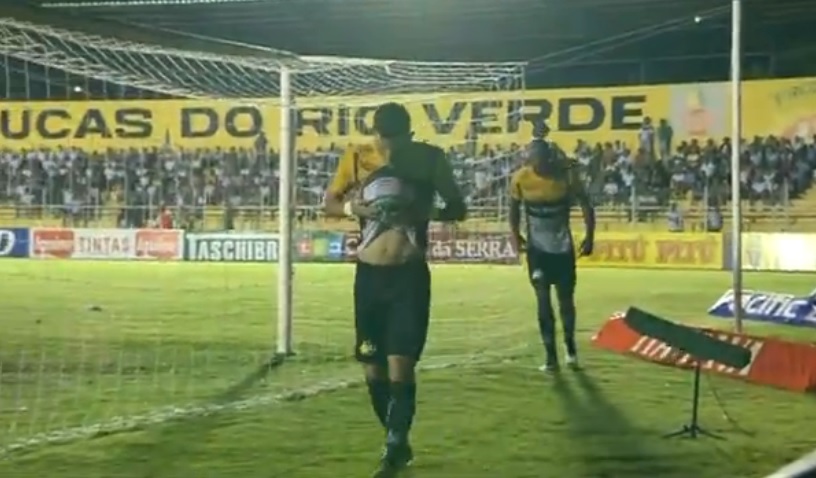 Rodrigo Andrade marcou, de pênalti, o gol que garantiu a vitória do Criciúma em Lucas do Rio Verde