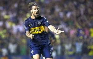 Atrás de um ‘matador’, Grêmio tenta contratar Osvaldo, do Boca Juniors