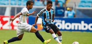 Observado pelo presidente, Grêmio treina sem Pedro Rocha
