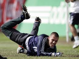 Série C: Fortaleza cogita oferecer Deola, ex-Palmeiras, para liberar goleiro do Macaé