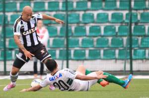 Mazola, ex-Guarani e São Paulo, está de saída do Figueirense