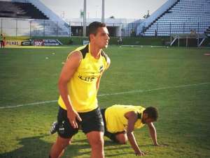 Série C: Águia acerta com Júnior Timbó, ex-Portuguesa e Vitória