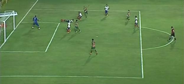 Gol não sai e partida acaba terminando empatada