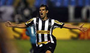 Herrera, atacante argentino, acerta com Vasco e anúncio deve acontecer em julho