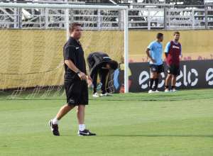 Série B: Osmar Loss pede pés no chão para o Bragantino continuar evoluindo