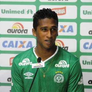 Volante Abuda deixa a Chapecoense para atuar no futebol turco